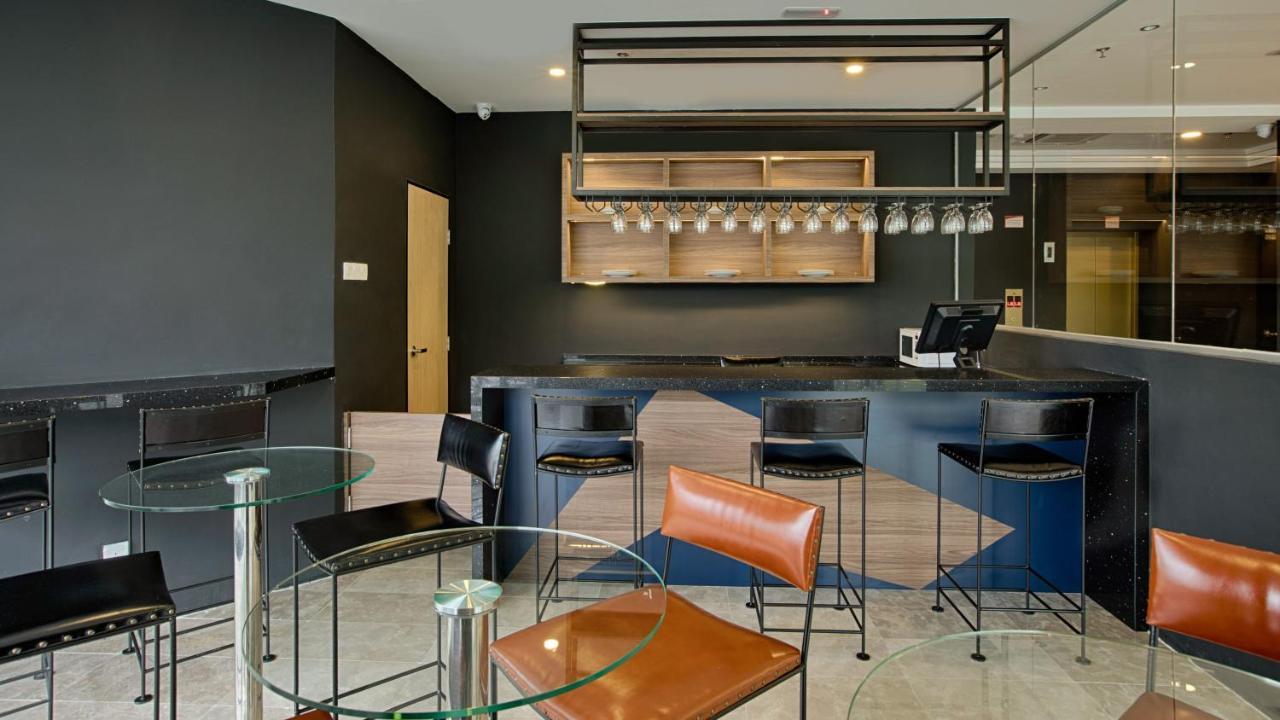 Mtree Hotel Nilai - Klia Airport Экстерьер фото